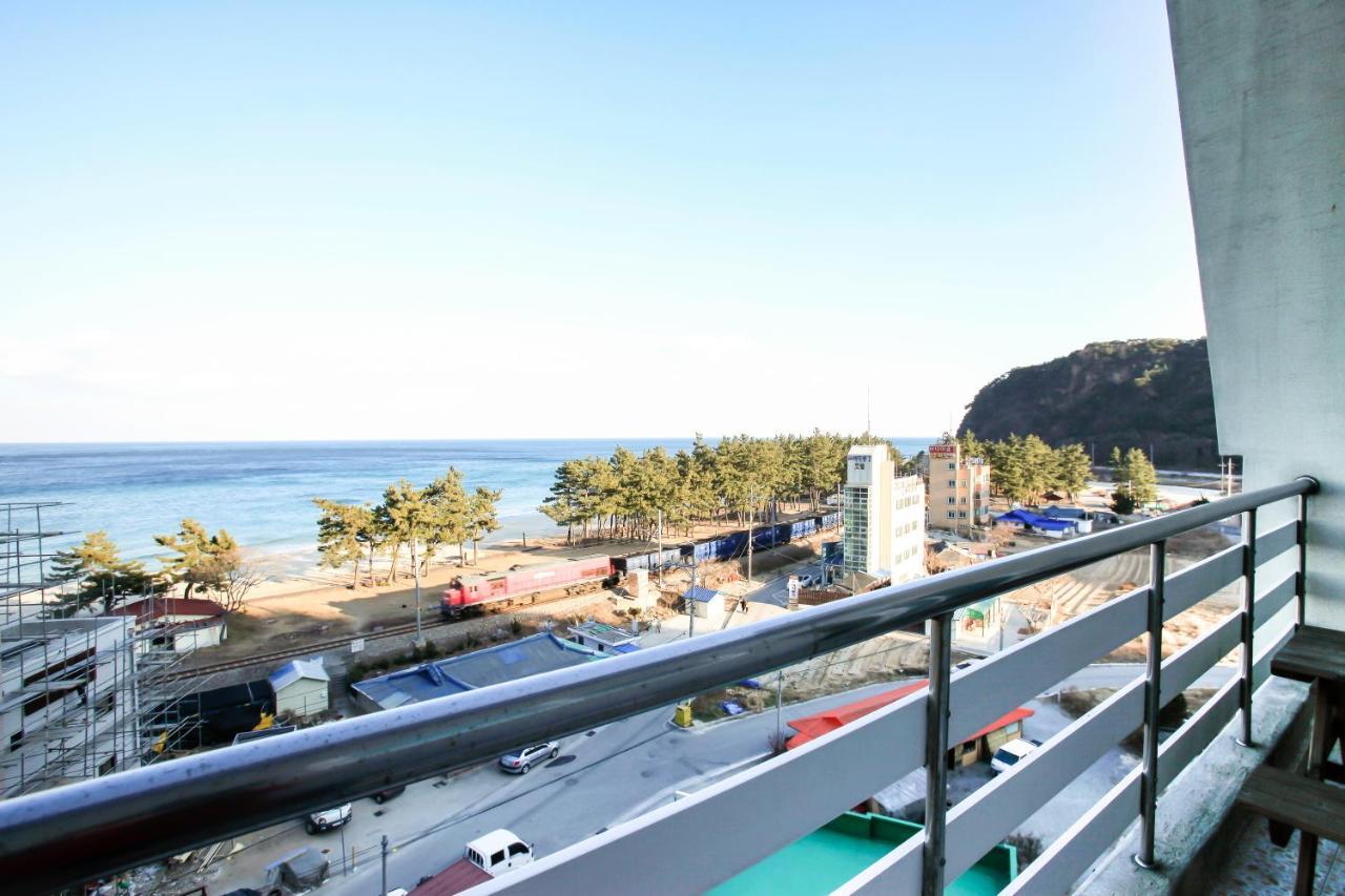 Dawoo Resortel Gangneung Extérieur photo